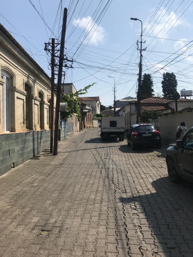 Центр Города Спокойная Улица Kutaisi Exterior photo